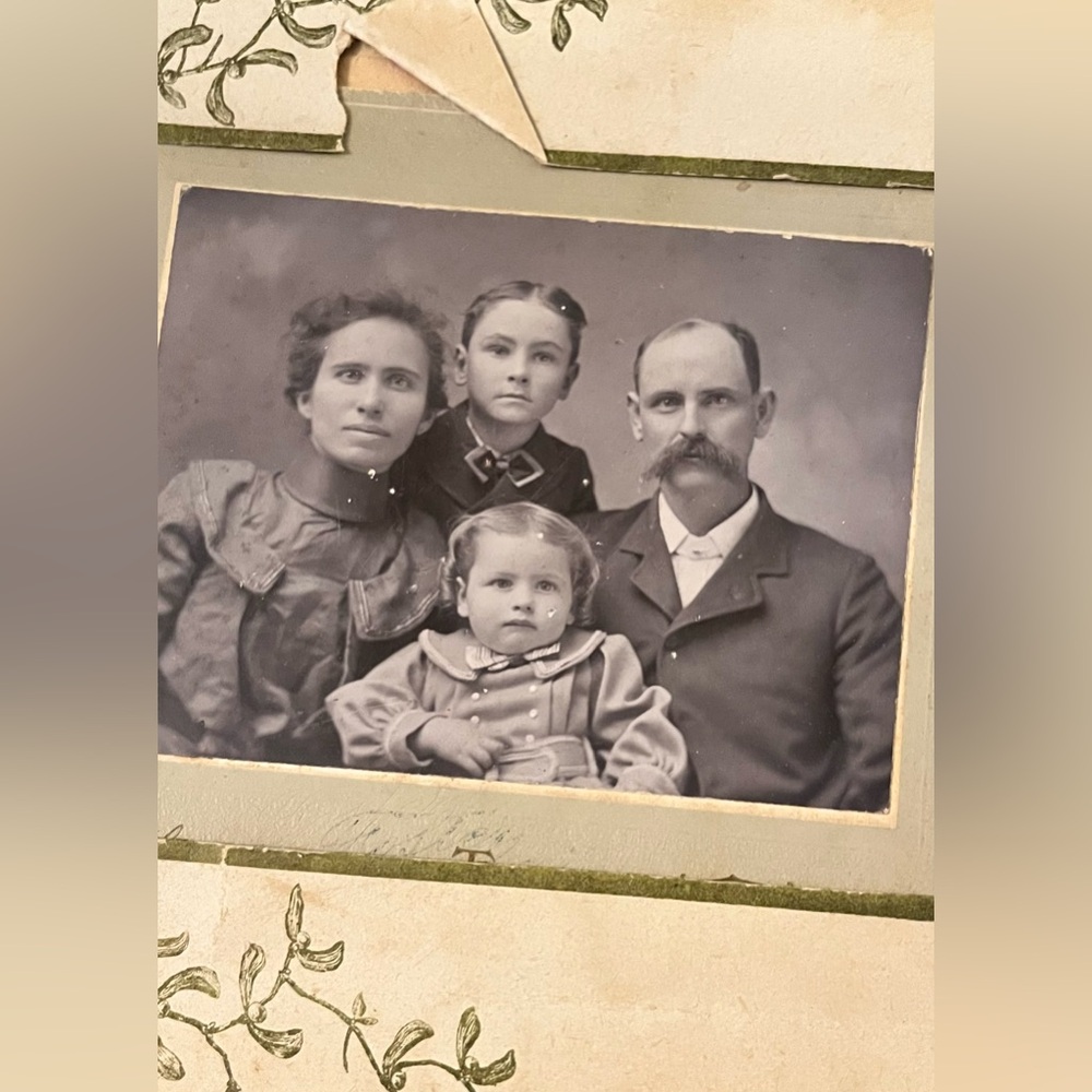 Antique Victorian Photo Album Photos - Picture 12 of 16